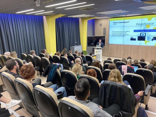 Zorganizovali sme odborný seminár na tému spracovania a analýzy dát NGS